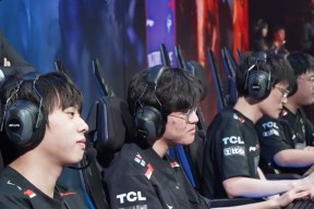 Uzi在尤文图斯比赛中最后时刻胜出，出色发挥引发热议！